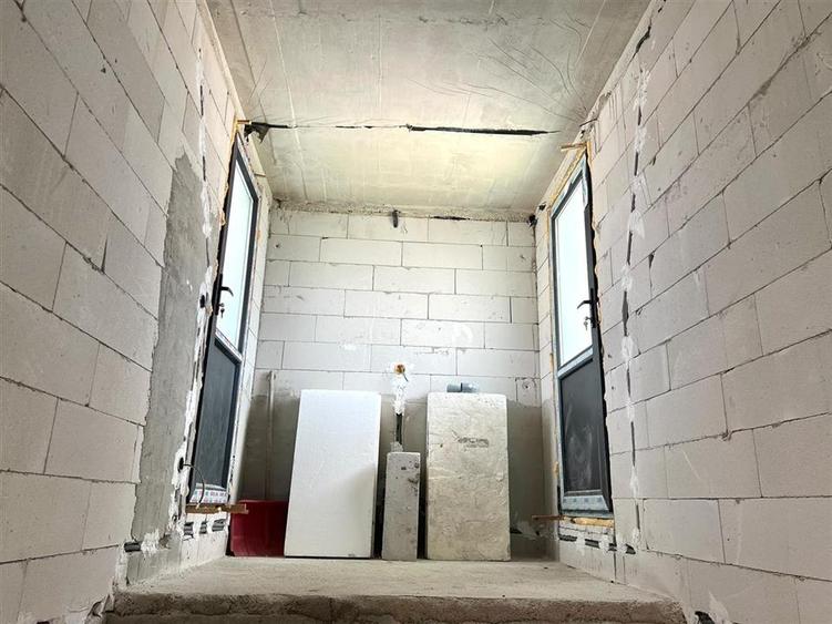 Casă cu 4 camere cu Teren 509 Mp în Cantemir