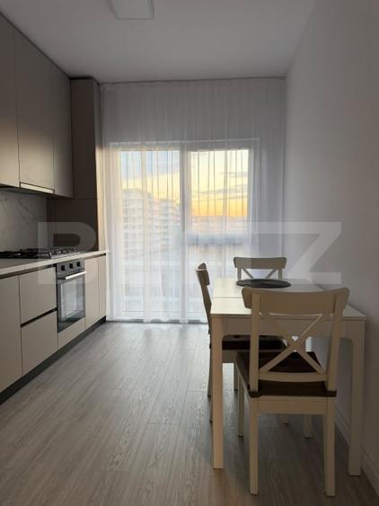 Apartament cu 2 camere semidecomandat, mobilat în Florești