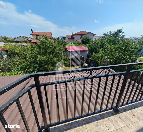 Casă cu 5 camere cu Teren 386 Mp în Dumbrăvița