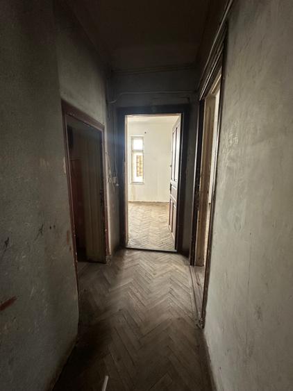 Basarab - 4 minute metrou - Apartament 3 camere - confort 1 sporit - 80 mp - 11
