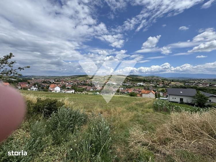 Teren intravilan 500 mp deschidere 27 m in Sura Mare Sibiu - 1
