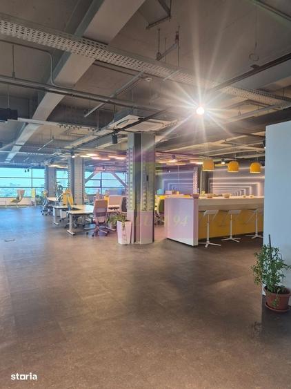 Spațiu comercial, de 1,068 mp, în Pipera