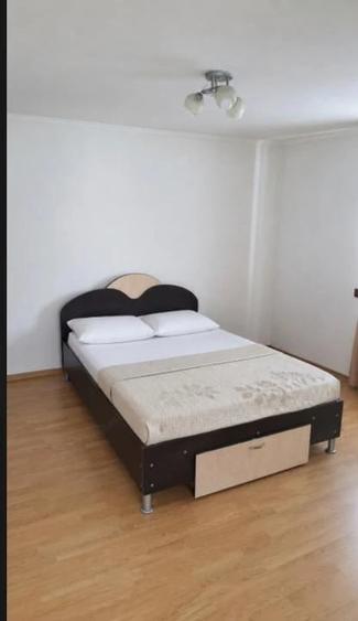 Casă cu Teren 673 Mp în Corbi