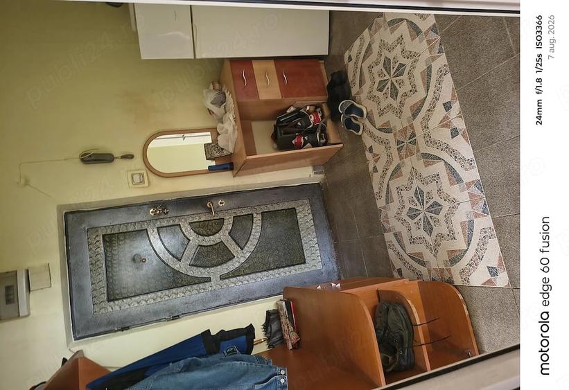 Apartament cu 3 camere decomandat în Central