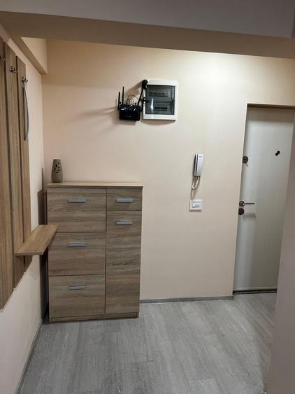 Apartament cu 2 camere decomandat în Palazu Mare