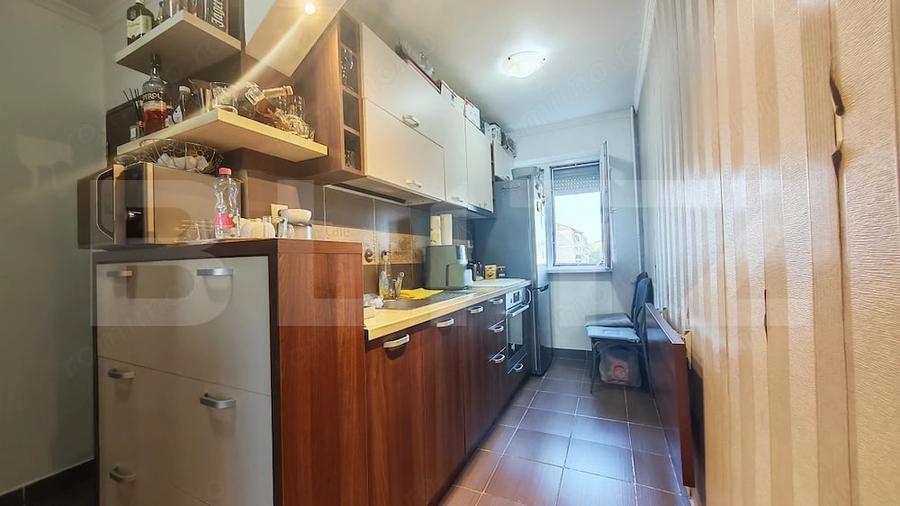 Apartament cu 2 camere semidecomandat în Rogerius