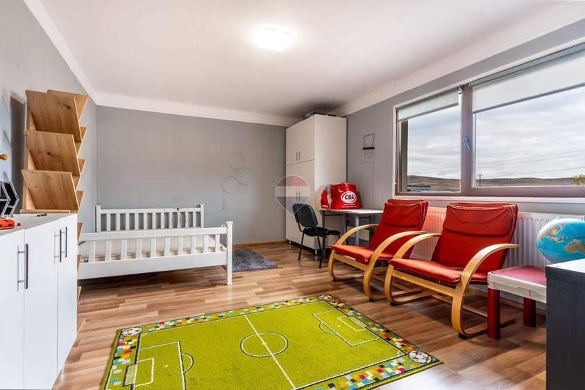 Casă individuală cu 5 camere cu Teren 600 Mp în Gilău