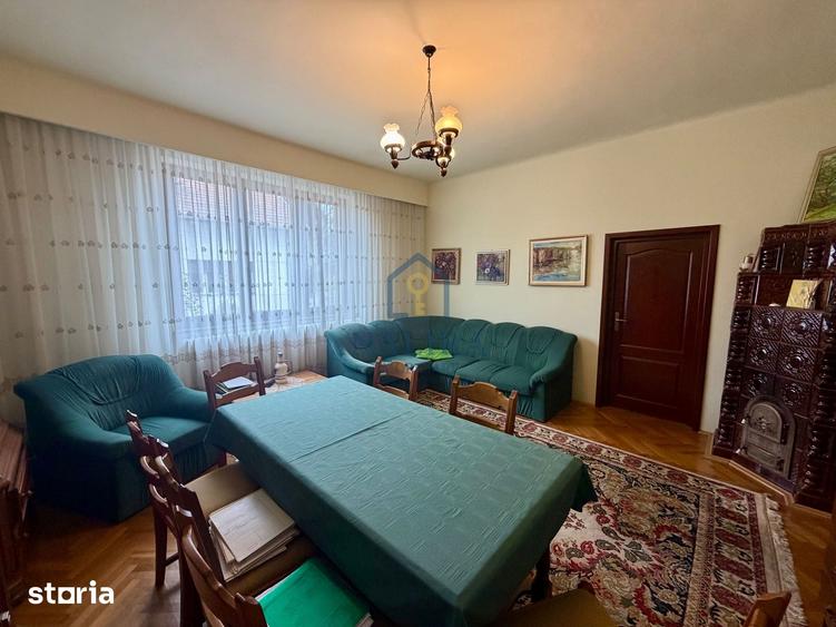 Casă cu 3 camere cu Teren 328 Mp în Central
