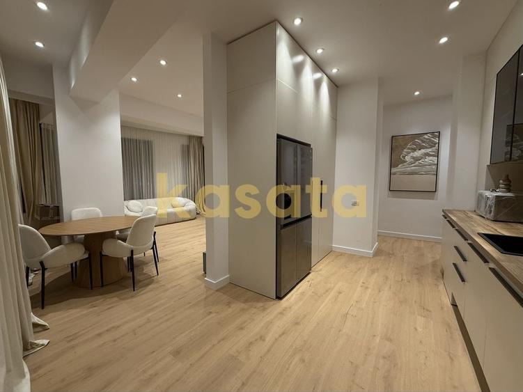 Apartament cu 3 camere decomandat, mobilat în Ferdinand