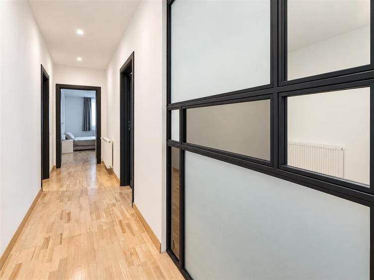 Apartament cu 3 camere decomandat, mobilat în Herăstrău