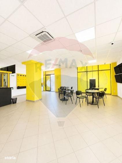 Spațiu comercial, de 75 mp, în Central