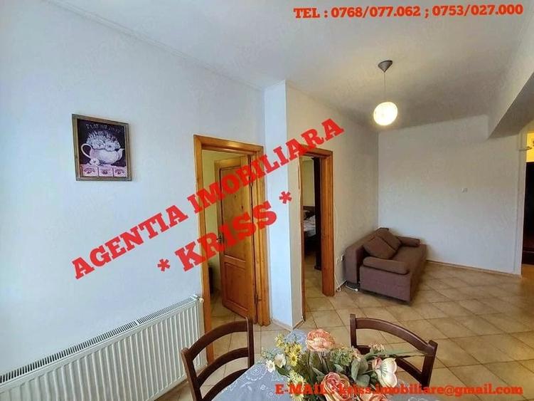Apartament cu 3 camere decomandat în Prundu
