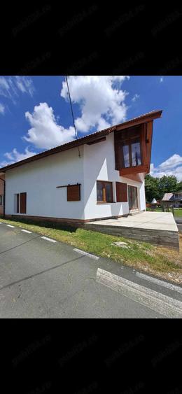 Casă cu Teren 100 Mp în Steierdorf
