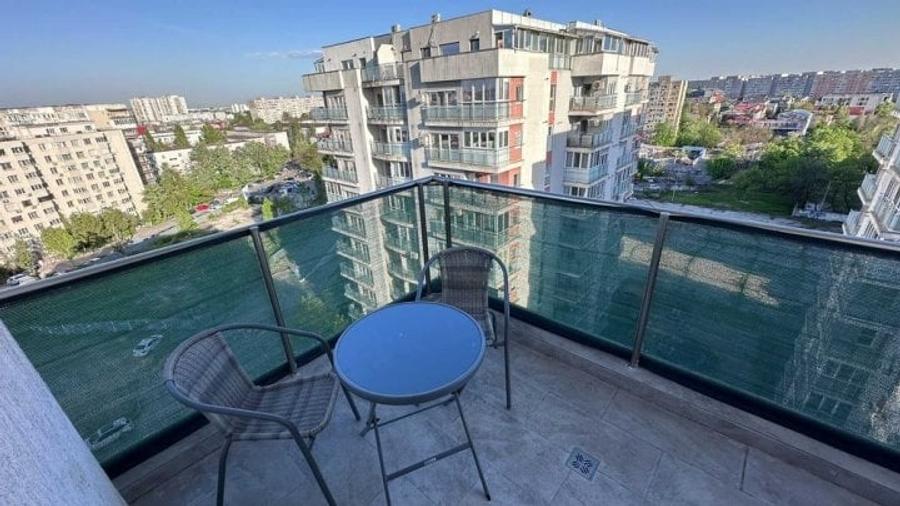 Apartament cu 2 camere semidecomandat, mobilat în Titan