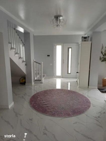 Casă cu 4 camere cu Teren 1020 Mp în Agigea