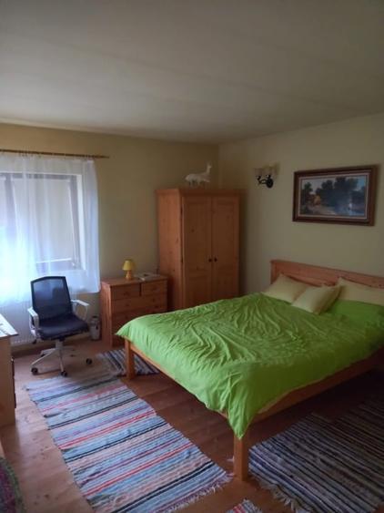 Casă individuală cu 2 camere cu Canalizare în Central