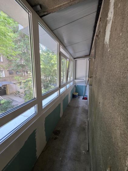 Apartament cu 2 camere semidecomandat, mobilat în Berceni