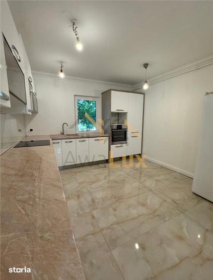 Apartament cu 3 camere în Vasile Alecsandri