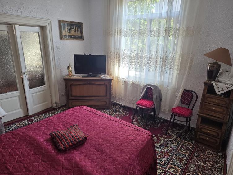 Casă cu 4 camere cu Teren 75 Mp în 13 Septembrie