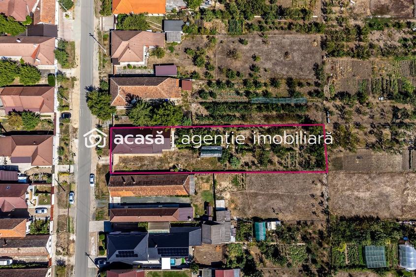Casă individuală cu 4 camere cu Canalizare în Livada