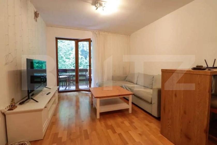Apartament cu 3 camere decomandat, mobilat în Exterior Sud