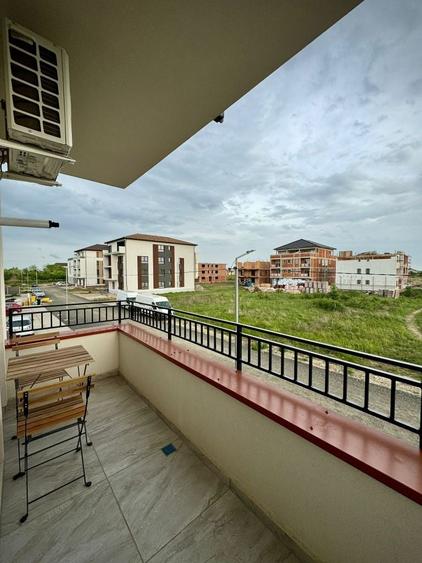 Apartament cu 2 camere semidecomandat în Giroc