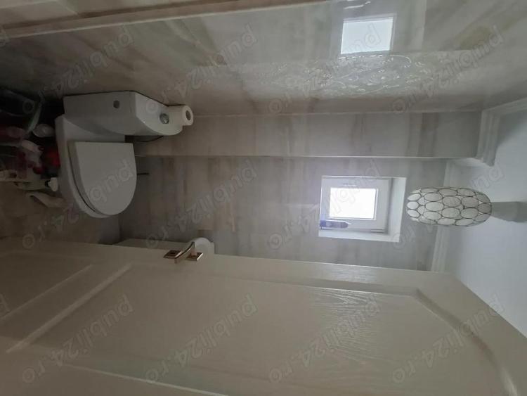 Apartament cu 3 camere semidecomandat în Breazu