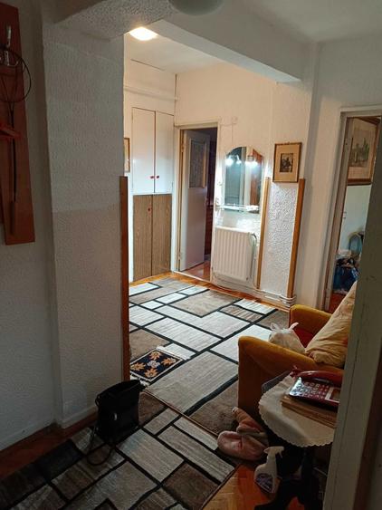 Apartament cu 3 camere decomandat în Ultracentral