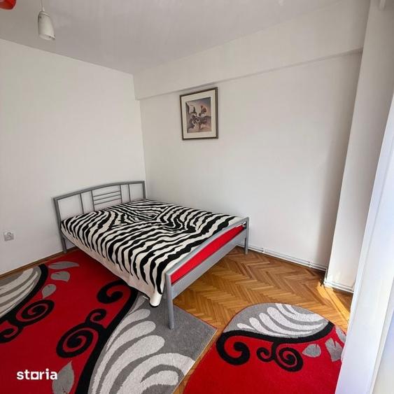 Apartament cu 3 camere în Traian