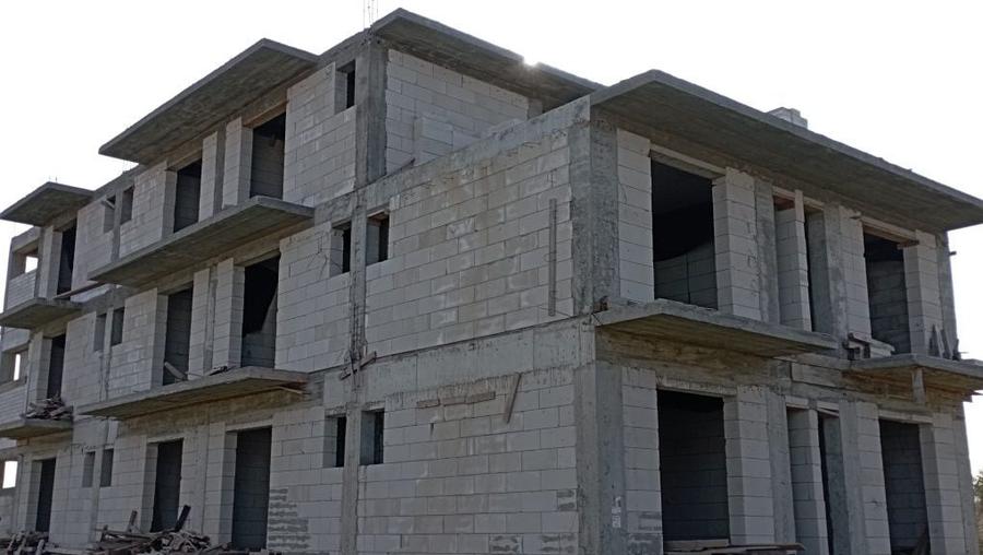 Casă cu 4 camere în Vama Veche