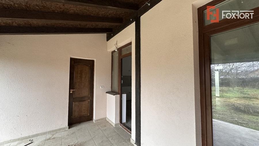Duplex cu 4 camere cu Canalizare în Chișoda