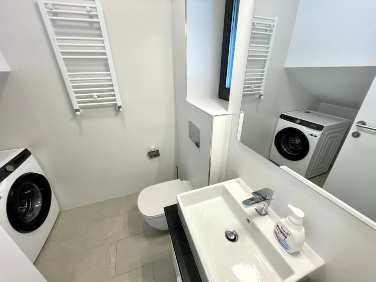 Duplex cu 5 camere cu Piscina în Pipera