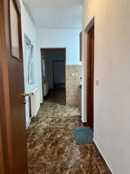 2 case cu teren zona Westfield - ID : RH-38602-property - 8