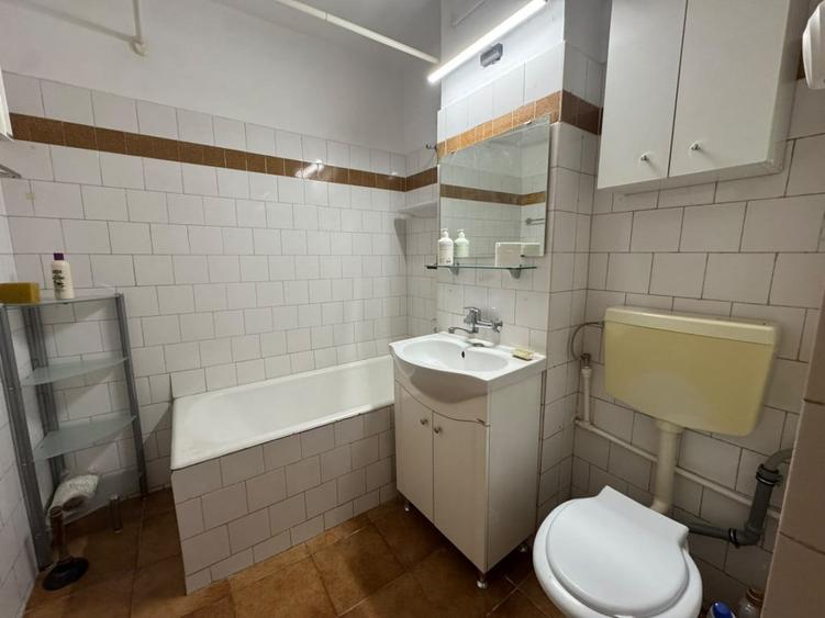 Apartament cu 2 camere decomandat în Dacia