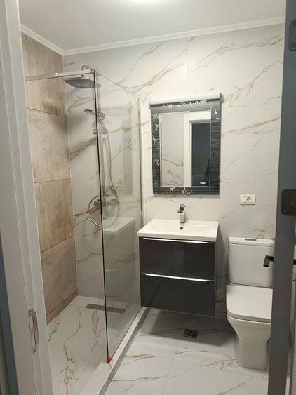 Apartament cu 2 camere decomandat în Tomis Plus