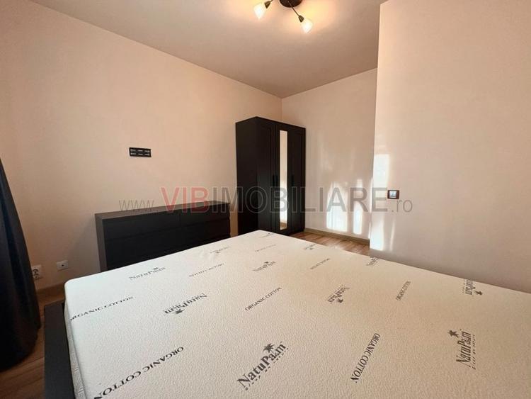 Apartament cu 3 camere semidecomandat în Giulești