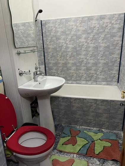 Garsonieră decomandată în Central
