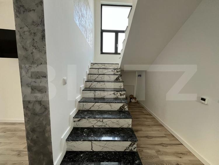 Casă individuală cu 4 camere cu Canalizare în Dezmir
