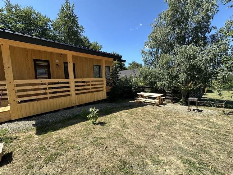 Casă individuală cu 3 camere cu Canalizare în Vârfu Dealului