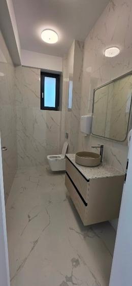 Spațiu comercial, de 260 mp, în Valea Adâncă