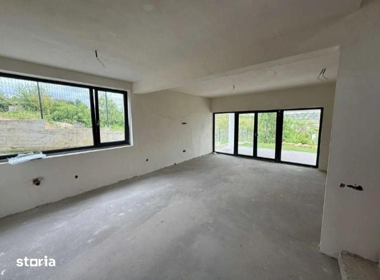 Casă cu 4 camere cu Teren 873 Mp în Feleacu