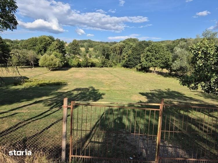 Teren de 3400 mp, în Iegheriște