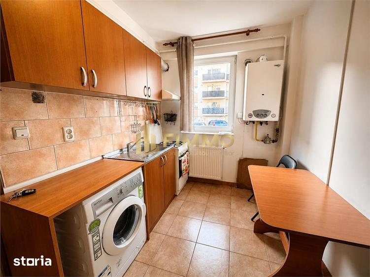 Garsonieră decomandată în Central