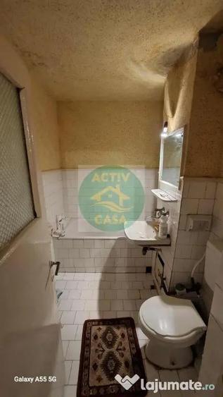 Apartament cu 2 camere decomandat în Est