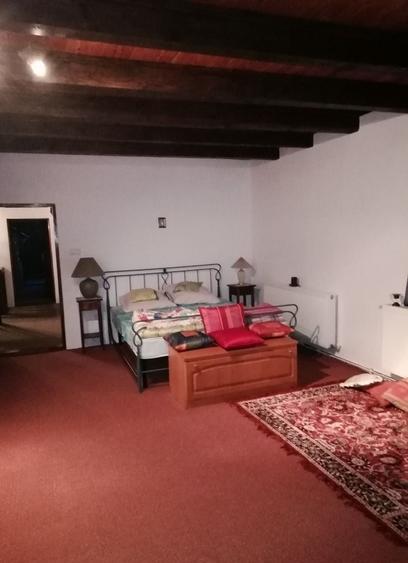 Casă cu 4 camere în Cheia
