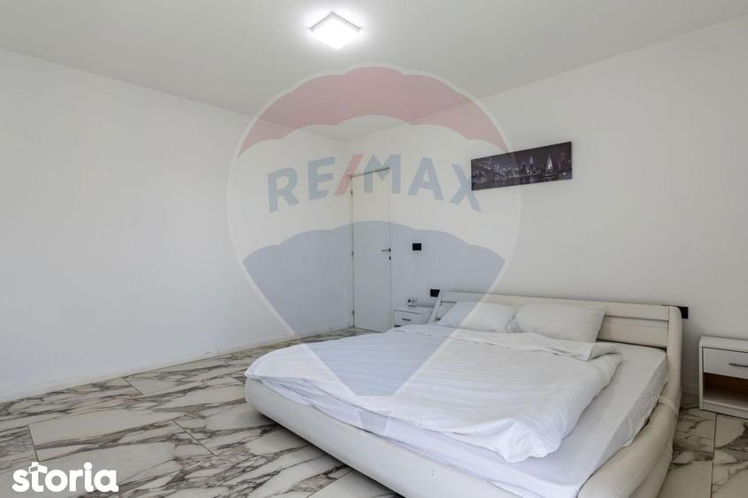 Casă cu 4 camere cu Canalizare în Fântânele