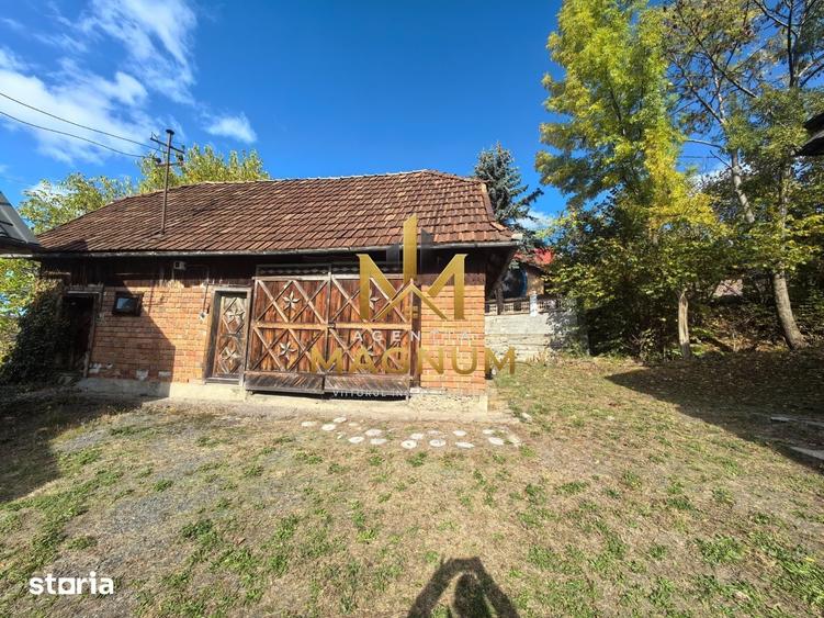 Casă cu 4 camere cu Teren 1143 Mp în Șișești
