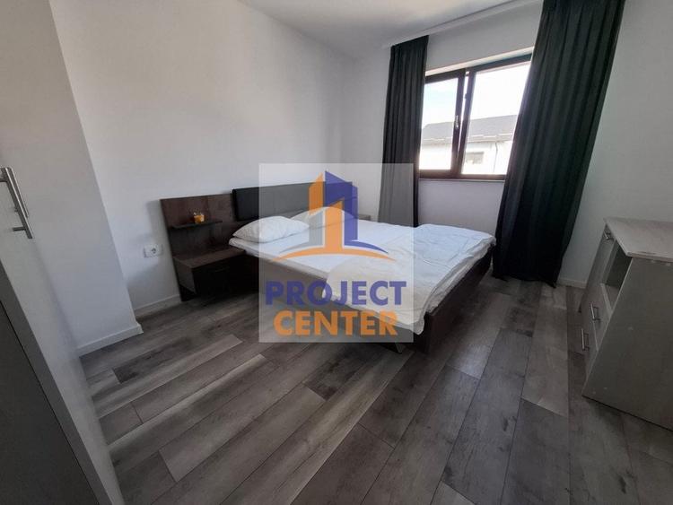 Casă individuală cu 4 camere cu Canalizare în Craiovei