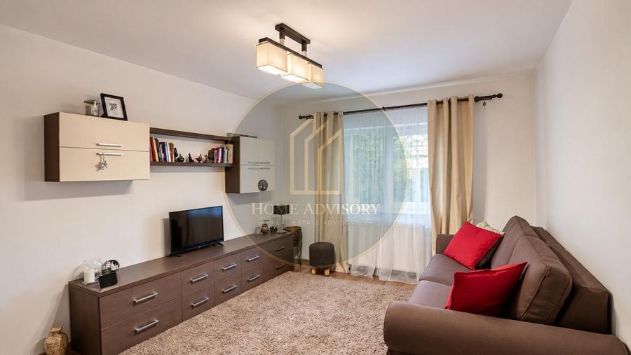 Apartament cu 2 camere decomandat, mobilat în Tractorul