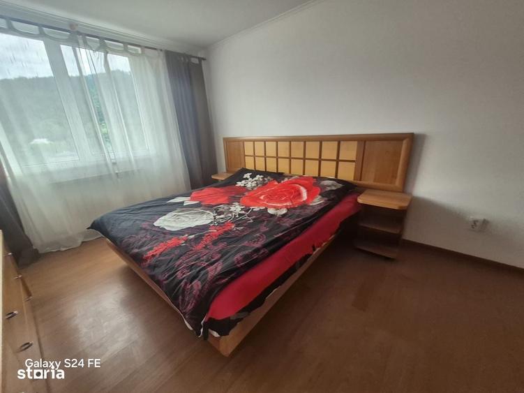 Apartament cu 3 camere în Bucium